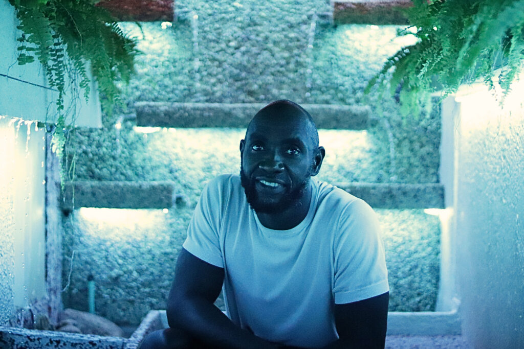 George of Oasis fountains aruba